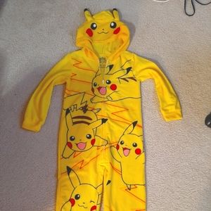 Pokémon Pajama/Costume Onesie Size 6/7